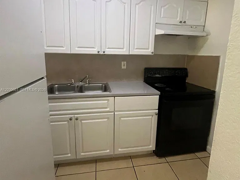 2400 NW 22nd Ct #3 — Photo 11