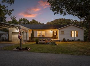 1237 Cranbrook Dr, Hixson, TN 37343