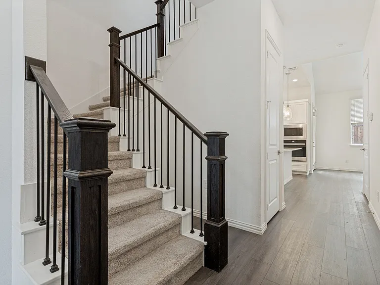 4249 Watson Way — Photo 12