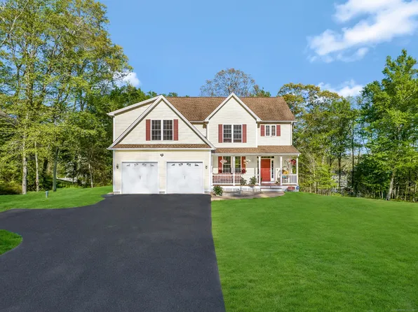 2 Stoddards View, Ledyard, CT 06335
