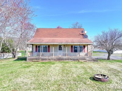 202 Hartford Ave, Bellingham, MA, 02019