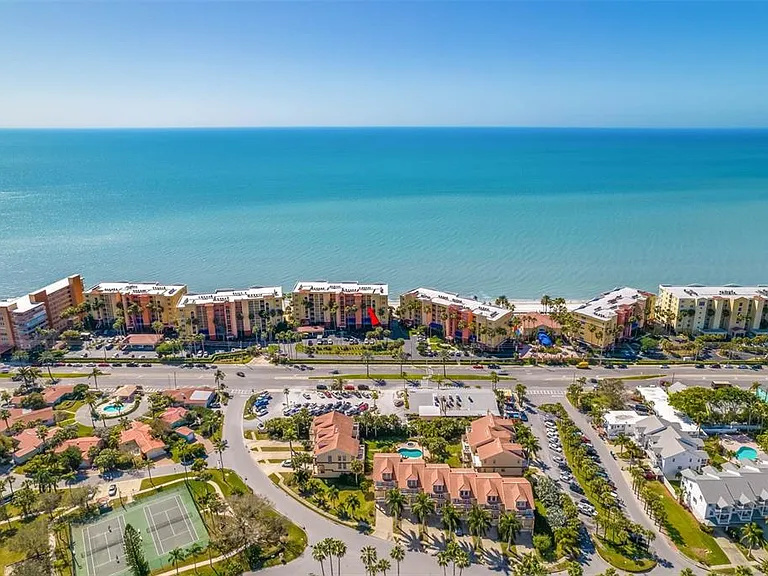 16550 Gulf Blvd #545 — Photo 41