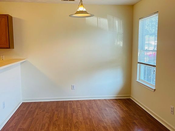 3rd image of 2459 Millwood Loop