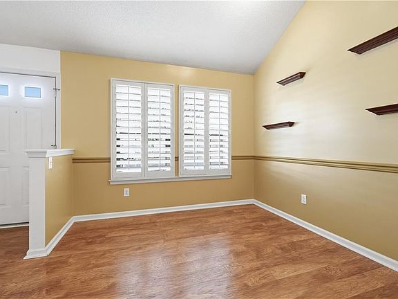 4th image of 504 Tunnel Ct