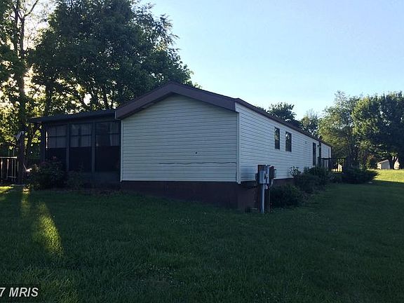 4th image of 5021 General Stuart Ct