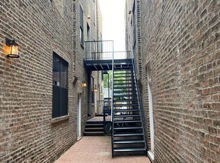 2153 W Division St #202, Chicago, IL 60622