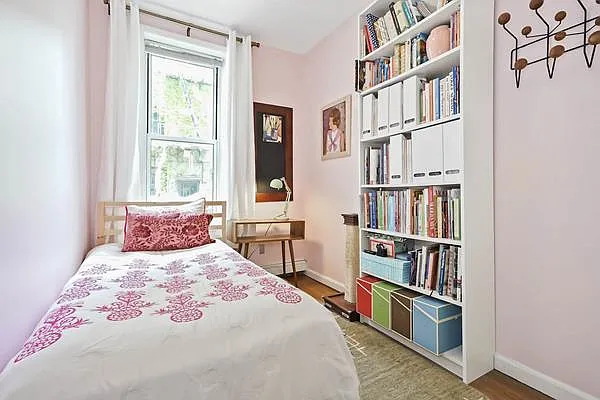 Sold by Avenue Sotheby's International Realty | media 16