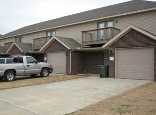 2189 W Skyler Dr, Fayetteville, AR 72703