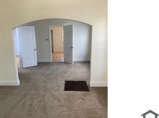2867 Sacramento St, Berkeley, CA 94702