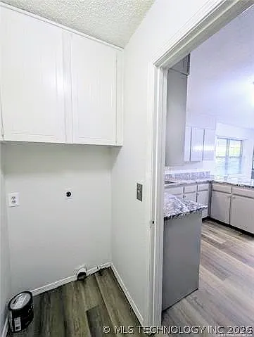121 W Jefferson Pl — Photo 16