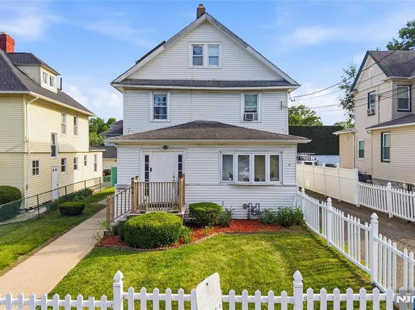166 W Demarest Ave, Englewood, NJ 07631