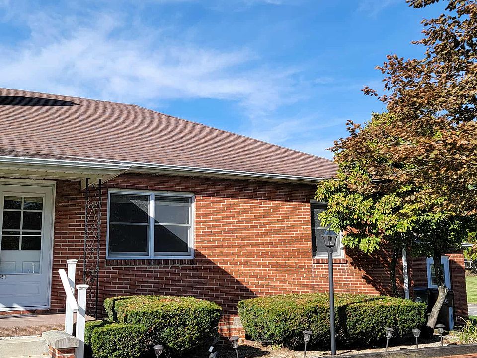 5451 - Right Side for Rent