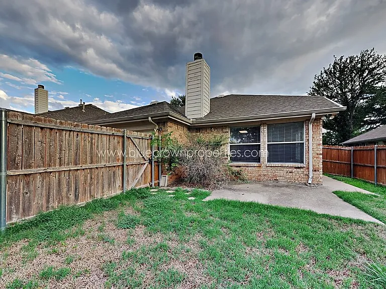 11364 Lockshire Dr — Photo 15