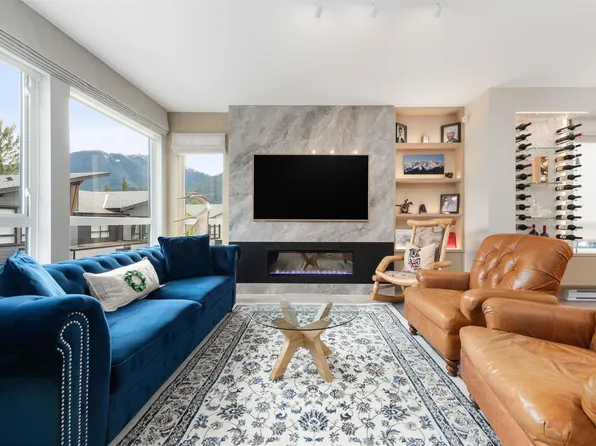 41204 Highline Pl, Squamish, BC V8B 1C2