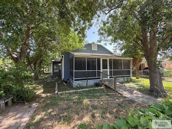 230 Catherine Ave