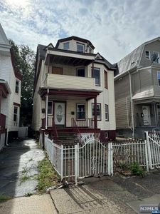 114 N 17th St, East Orange, NJ, 07017