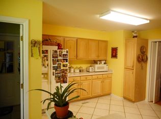 216 Spruce Lake Ln, Thomasville, GA 31757
