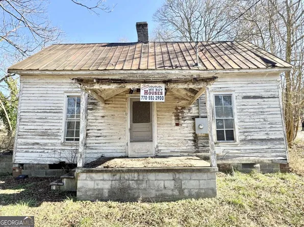 4217 Railroad St, Oakwood, GA 30566