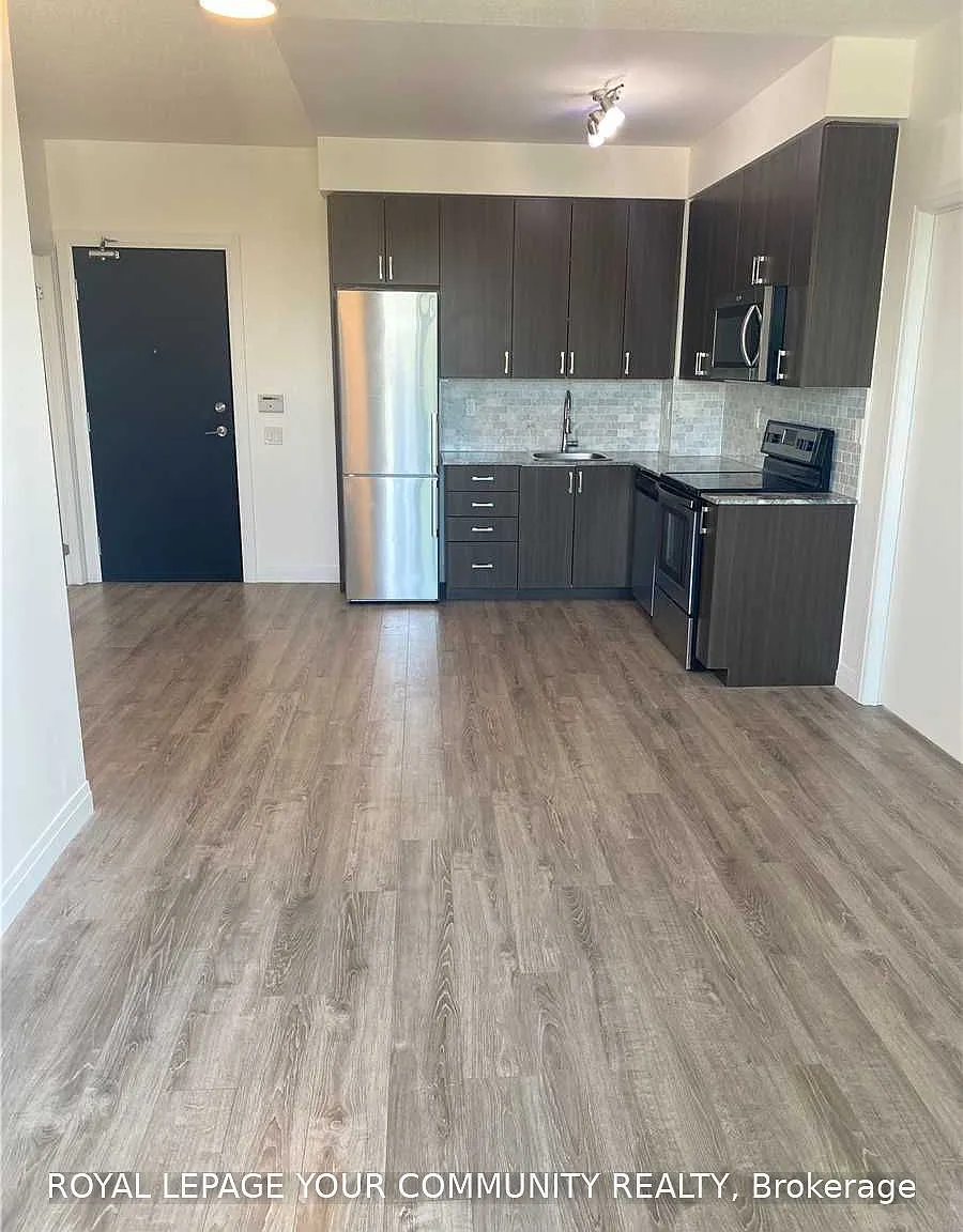 2 bed, $2,600 — Photo 4