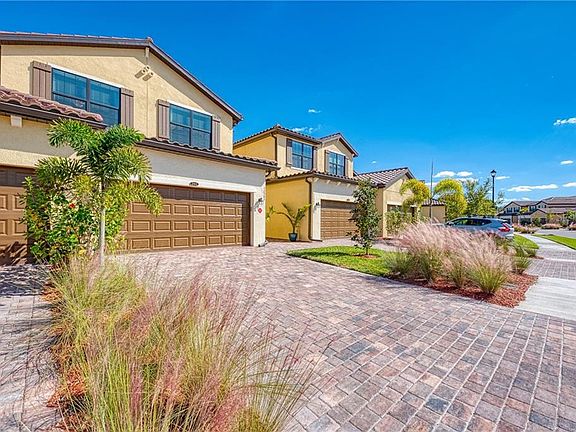 3rd image of 12585 Ghiberti Cir #201