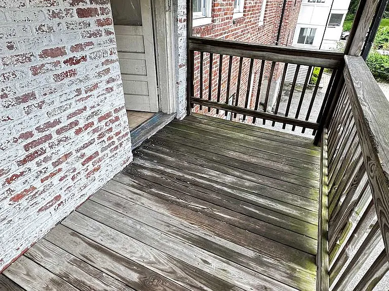 Heath St — Photo 21