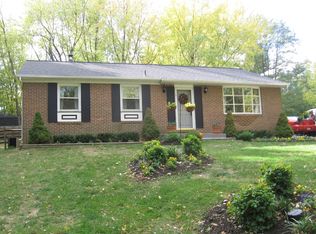 1403 Valley Ln, Woodbine, MD 21797