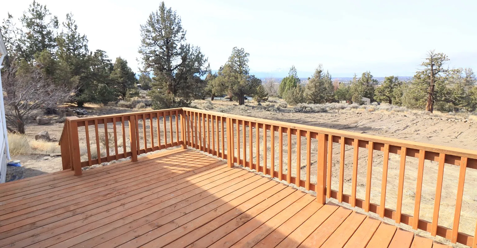 3 bed, 2.0 bath, 1620 sqft, $2,250 — Photo 2
