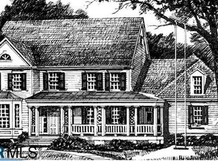 3 Woodlake Dr, Charlottesville, VA 22901