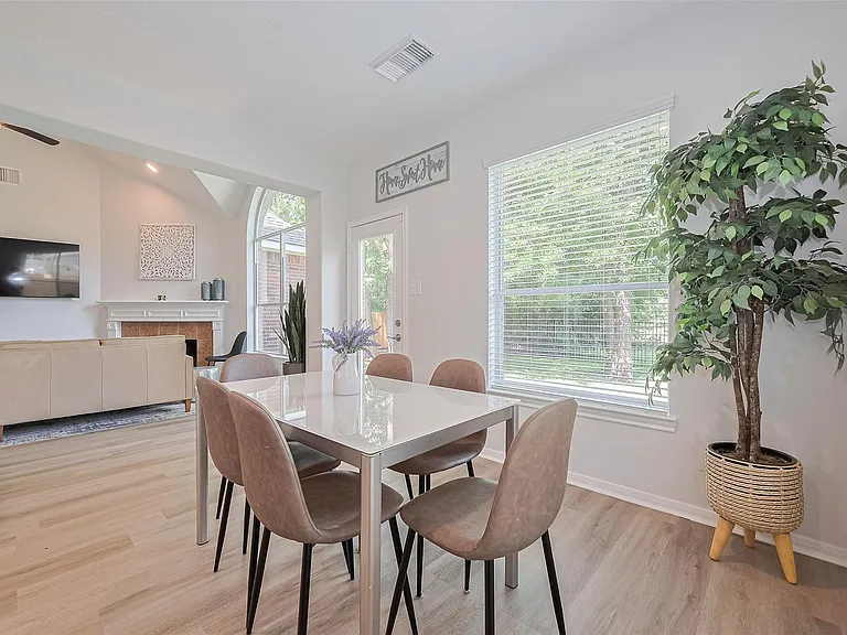 14 Sprite Woods Pl — Photo 15