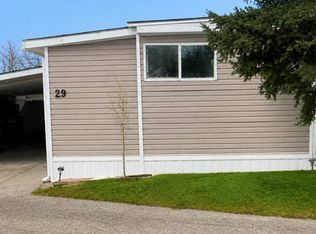 3223 83rd St NW #29, Calgary, AB T3B5M7