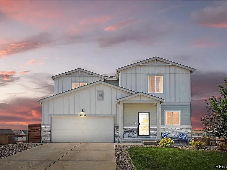 42835 Hawktree Cir — Photo 1