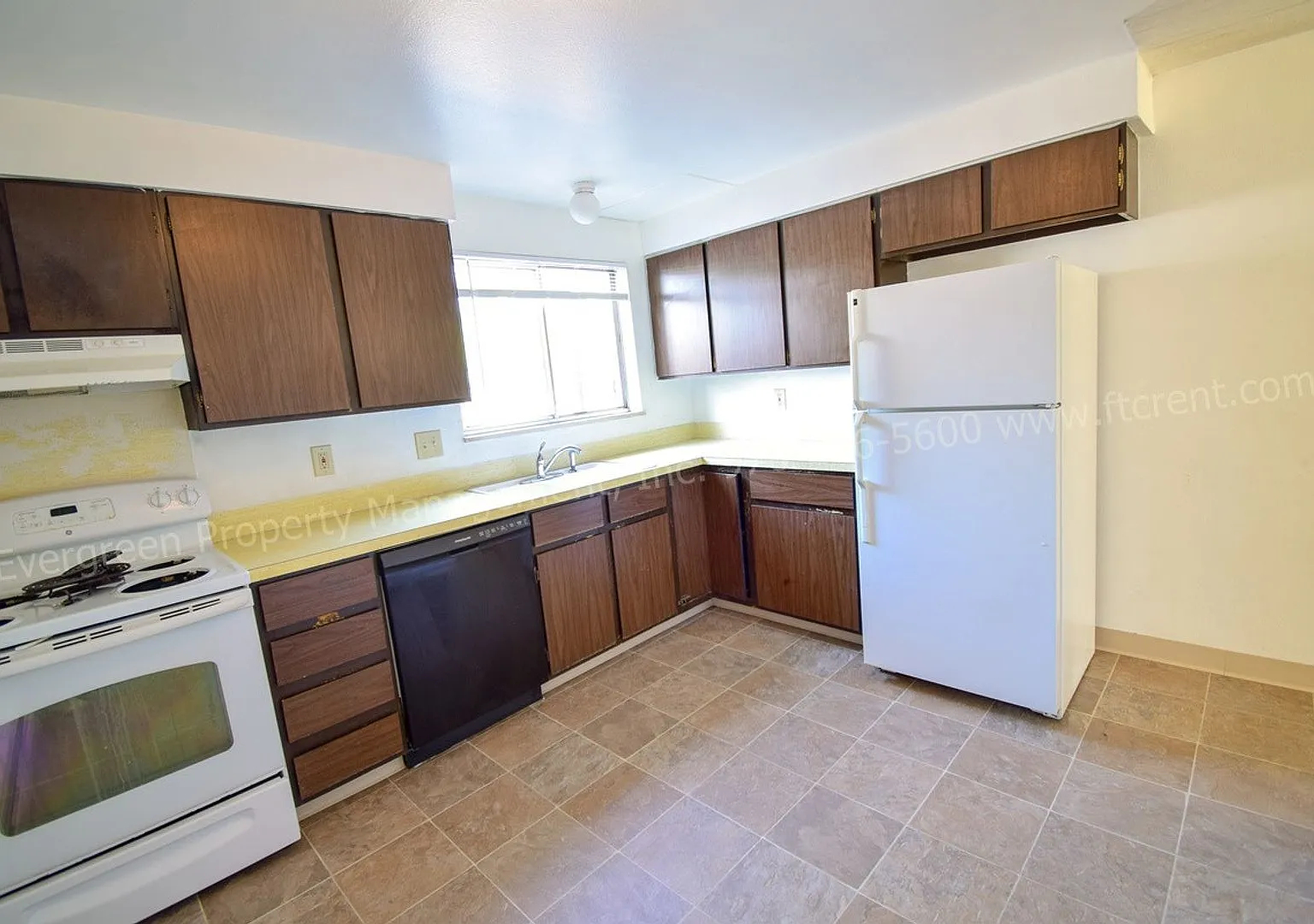 1724 Larch St Fort Collins, CO — Photo 2