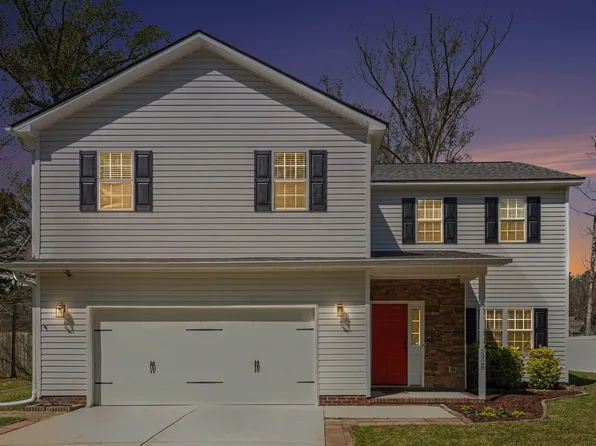 5928 Kindley Dr, Fayetteville, NC 28311