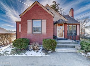 7 Miles Standish Rd, Schenectady, NY 12306