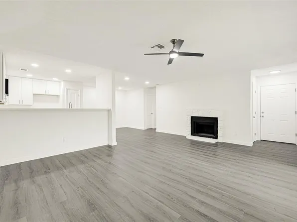 5314 Gayla Ln, Baytown, TX 77521