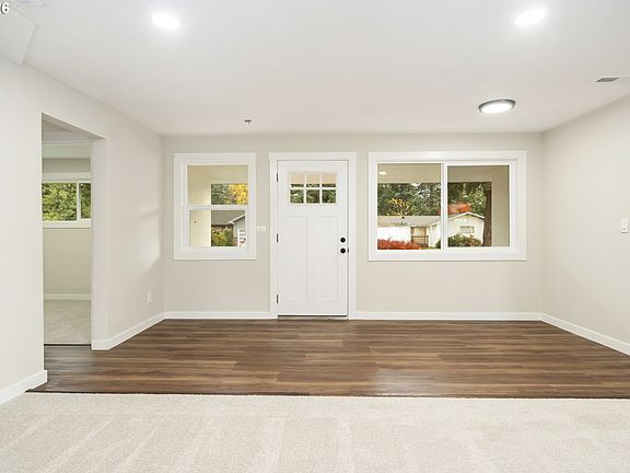 5th image of 13949 NE San Rafael St