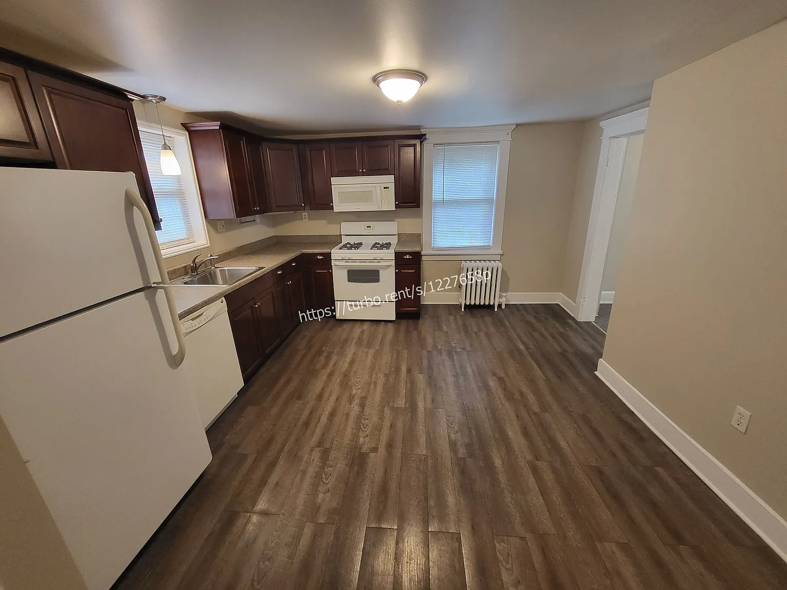 2 bed, 1140 sqft, $2,500 — Photo 1