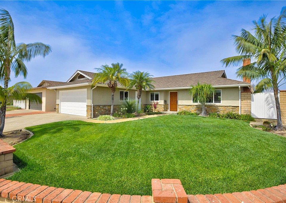 1st image of 21281 Seaforth Ln