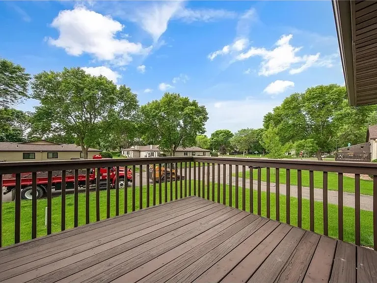 8509 S Maplebrook Cir — Photo 11
