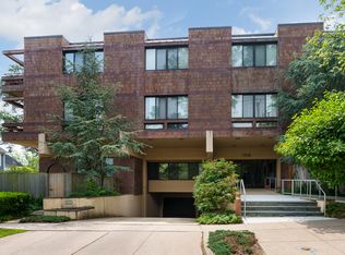 1 Markham Rd APT 2C, Princeton, NJ 08540