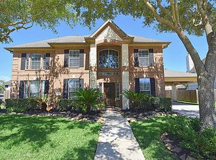 3907 Livingston Lake Ct, Pearland, TX 77581
