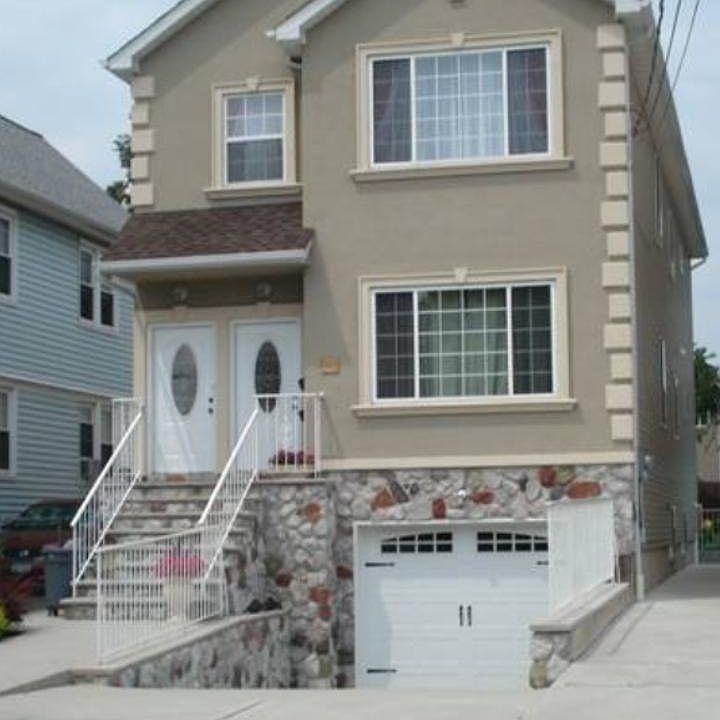 1st image of 148 Dubois Ave
