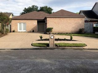 10310 Chevy Chase Dr, Houston, TX 77042