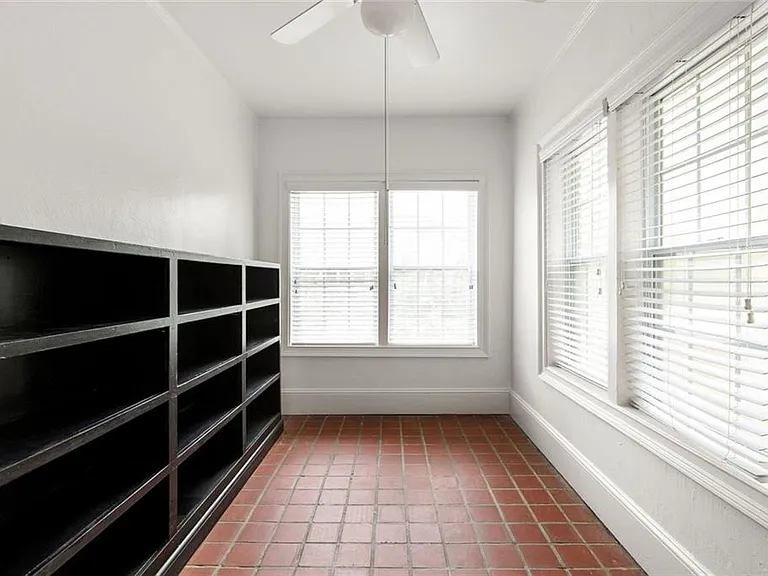 1047 Greencove Ave NE — Photo 22