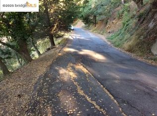 6589 Exeter Dr, Oakland, CA 94611