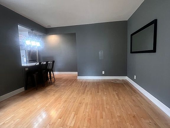 4th image of 39-75 56th St #6E
