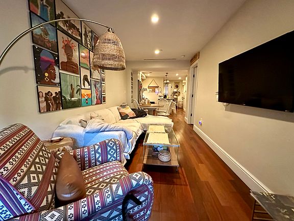 2nd image of 1082 Dean St #1