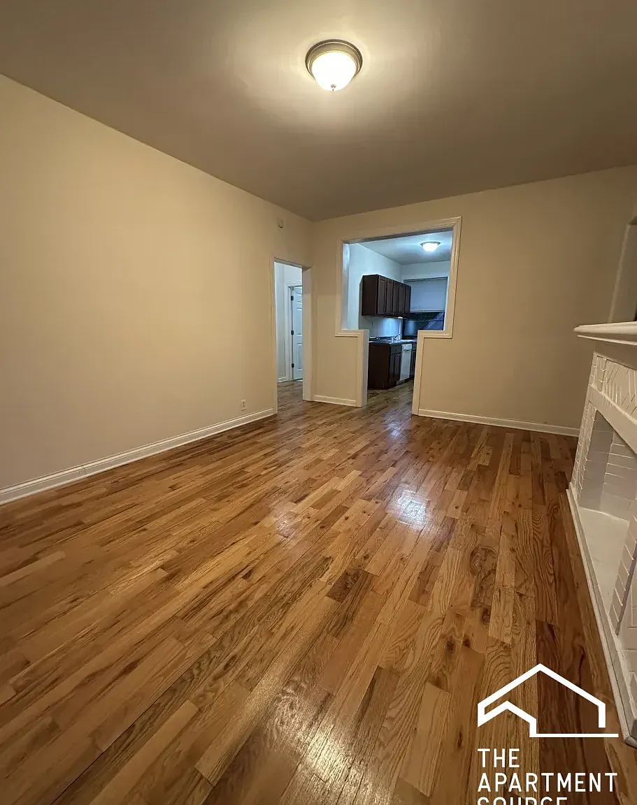 2 bed, $2,050 — Photo 1