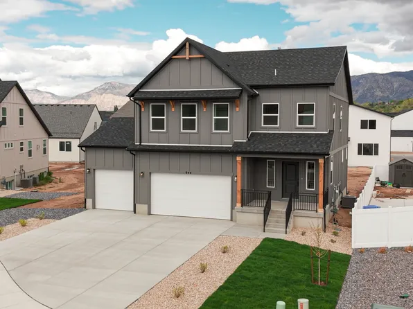 944 W Columbia Ct #108, Riverdale, UT 84405