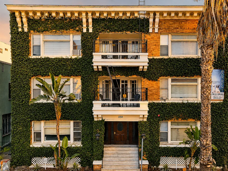 330 Cedar Avenue